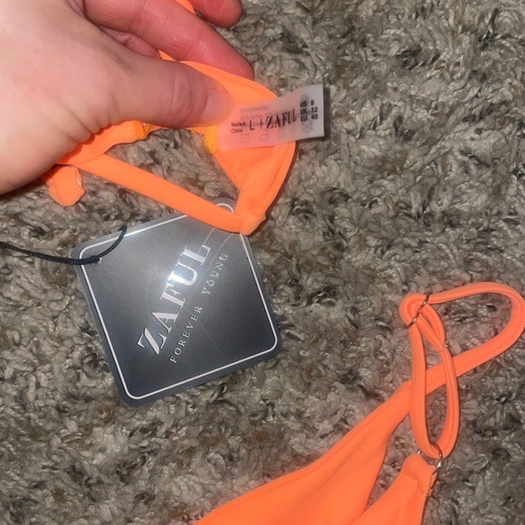 Zaful triangle bikini NWT - Picture 2 of 5